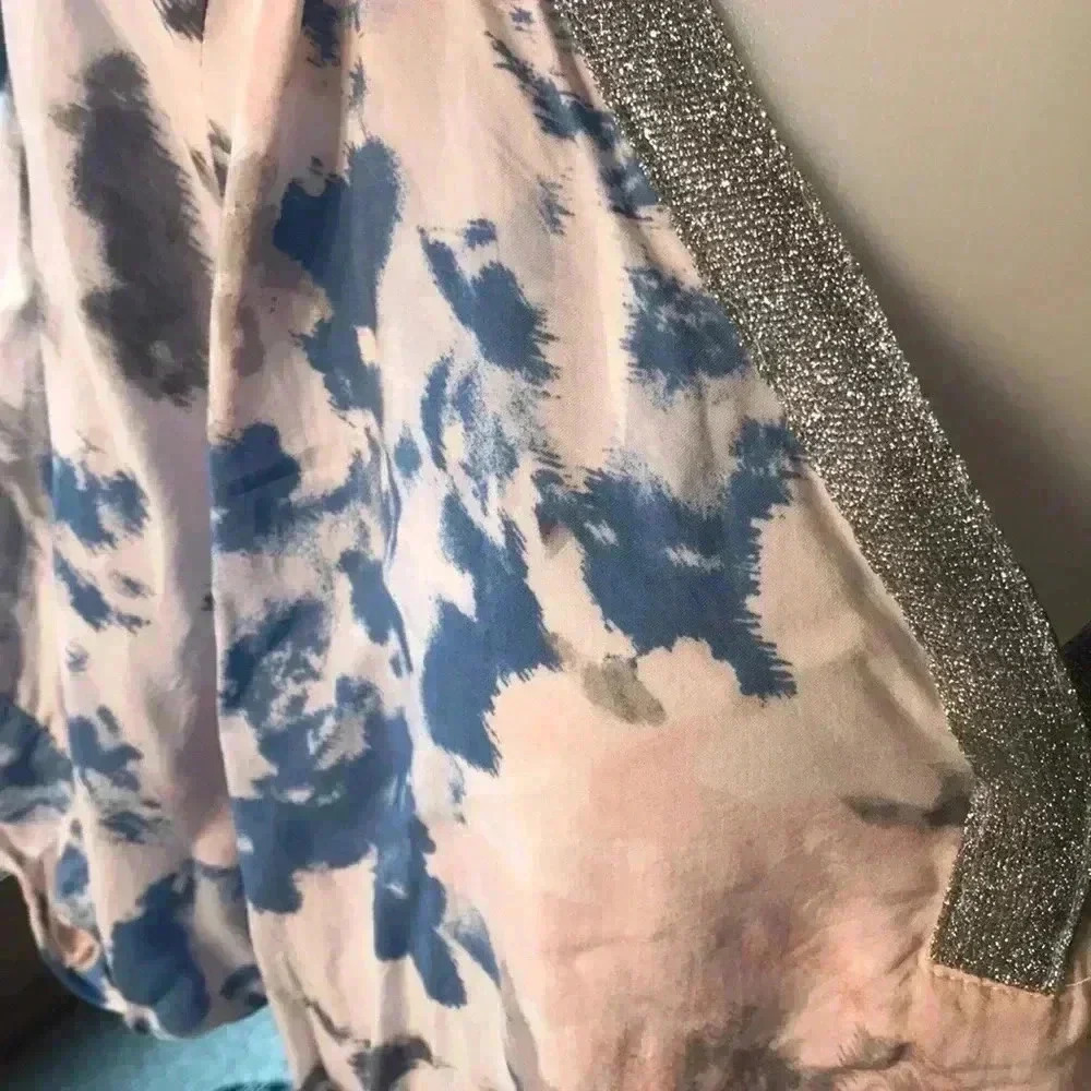 Juicy Couture blouse top only worn once! - Picture 2 of 6